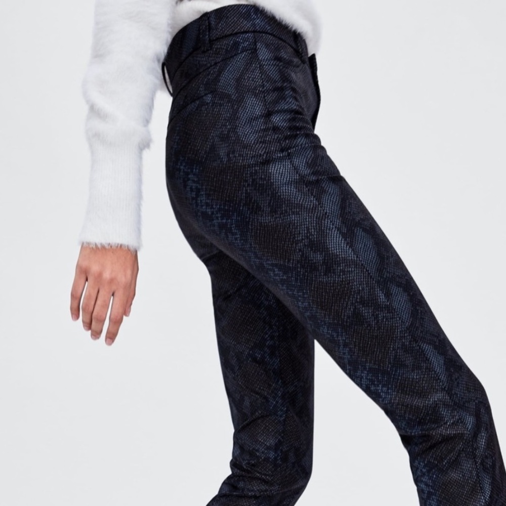 Zara blue legging pants